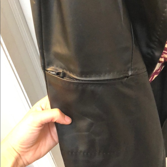 Faux leather blazer - Picture 3 of 3